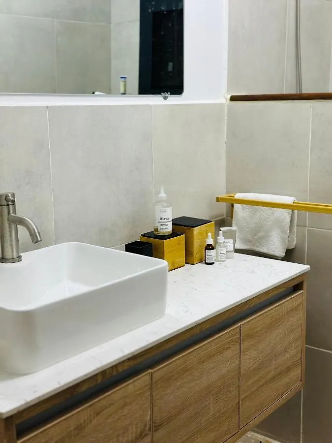 F4 - Chic - Piscine - Salle Fitness Dakar