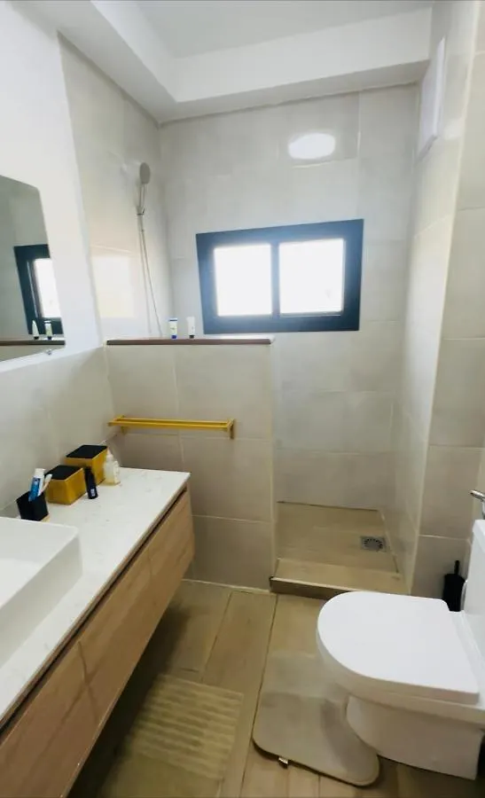 F4 - Chic - Piscine - Salle Fitness Dakar