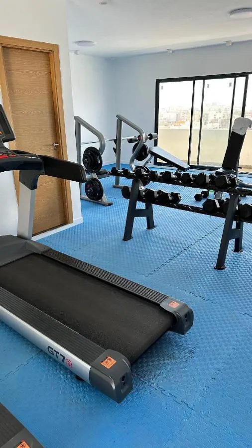 F4 - Chic - Piscine - Salle Fitness Dakar